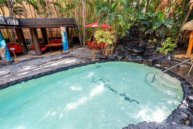 2425 Kuhio Avenue 309, Honolulu, HI 96815