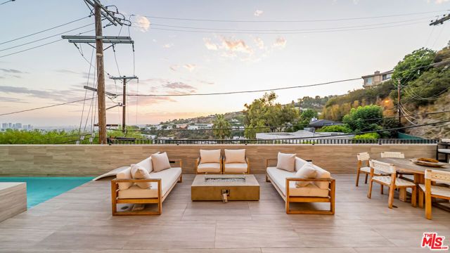 8777 W Hollywood Boulevard, Los Angeles, CA 90069