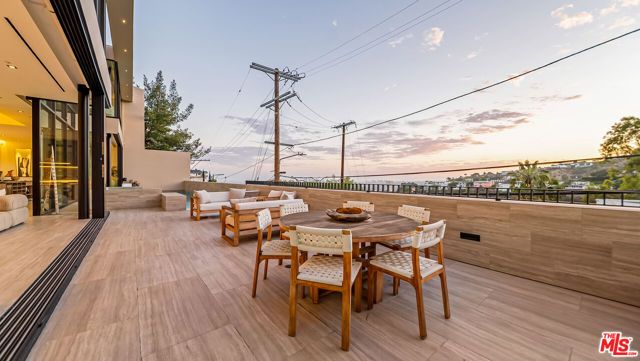 8777 W Hollywood Boulevard, Los Angeles, CA 90069