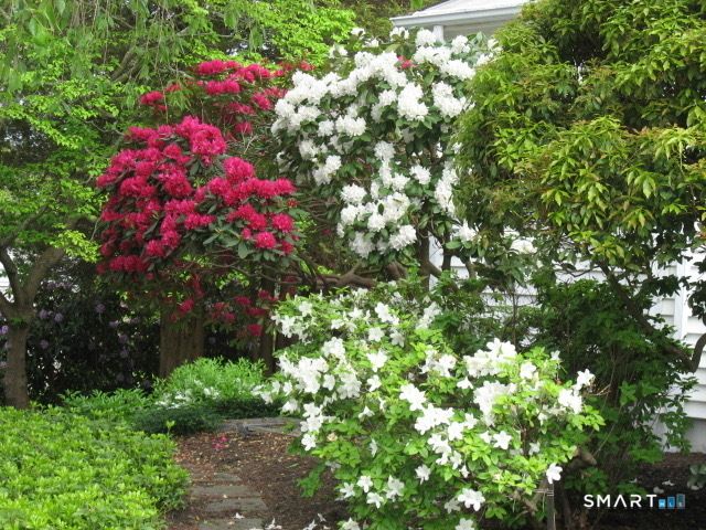 44 Granada Terrace, New London, CT 06320