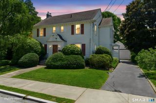 44 Granada Terrace, New London, CT 06320