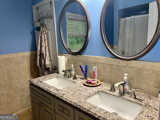 2436 Glenrock Drive, Decatur, GA 30032