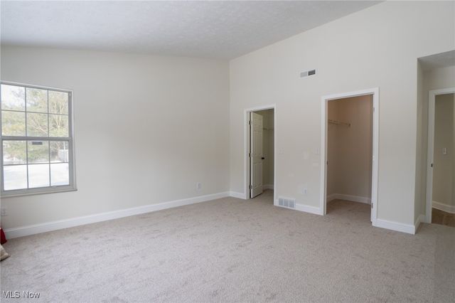 264 Finchfield Circle, Macedonia, OH 44056