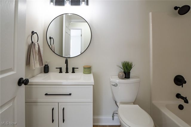 264 Finchfield Circle, Macedonia, OH 44056