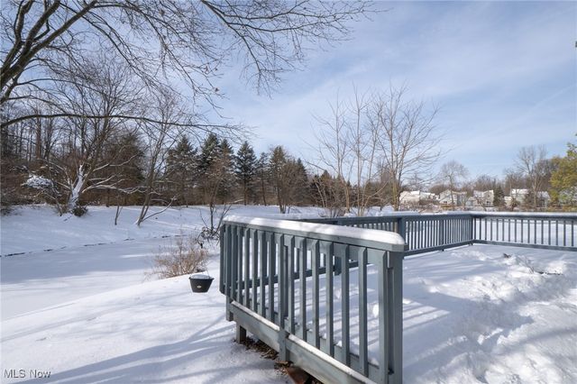 264 Finchfield Circle, Macedonia, OH 44056