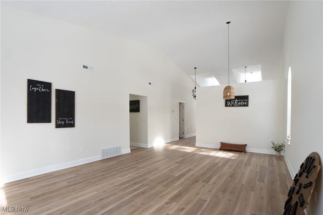 264 Finchfield Circle, Macedonia, OH 44056