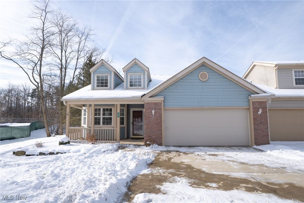 264 Finchfield Circle, Macedonia, OH 44056