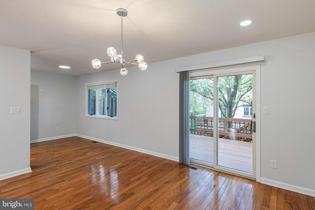 7 EXETER CT, Princeton, NJ 08540