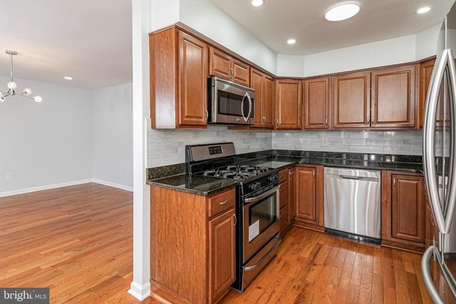 7 EXETER CT, Princeton, NJ 08540