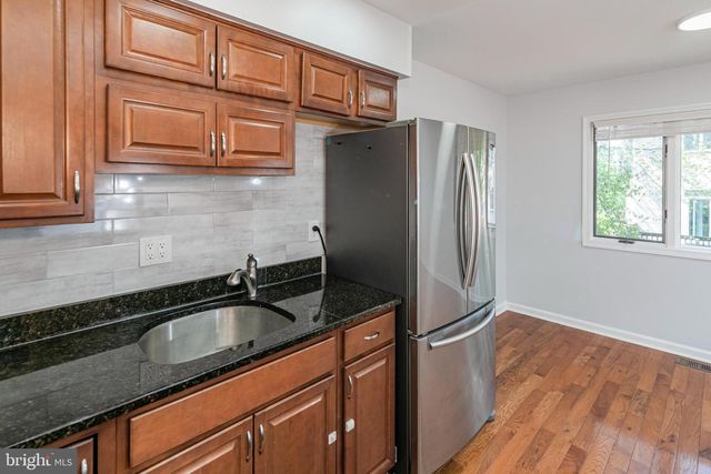 7 EXETER CT, Princeton, NJ 08540