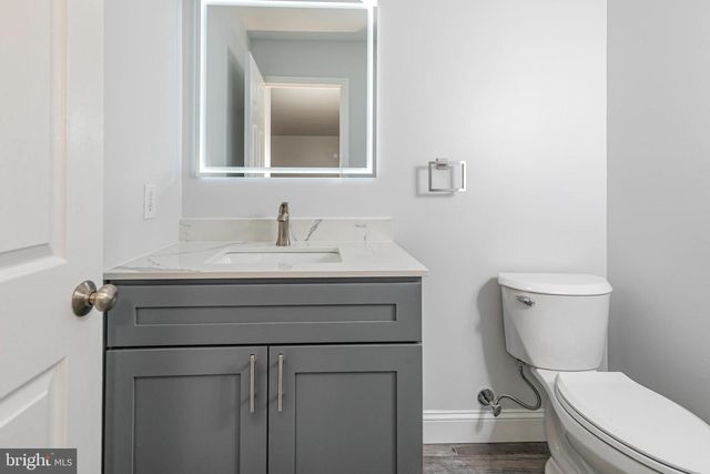 7 EXETER CT, Princeton, NJ 08540