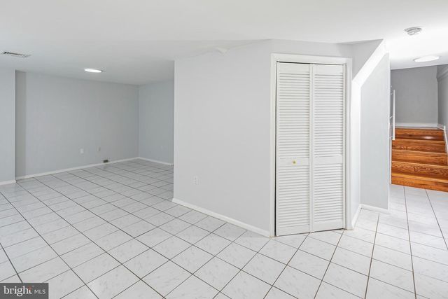 7 EXETER CT, Princeton, NJ 08540