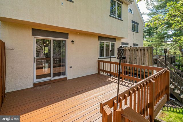 7 EXETER CT, Princeton, NJ 08540