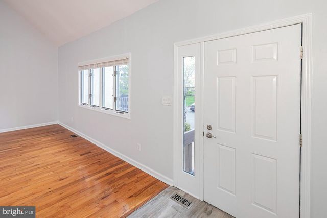 7 EXETER CT, Princeton, NJ 08540