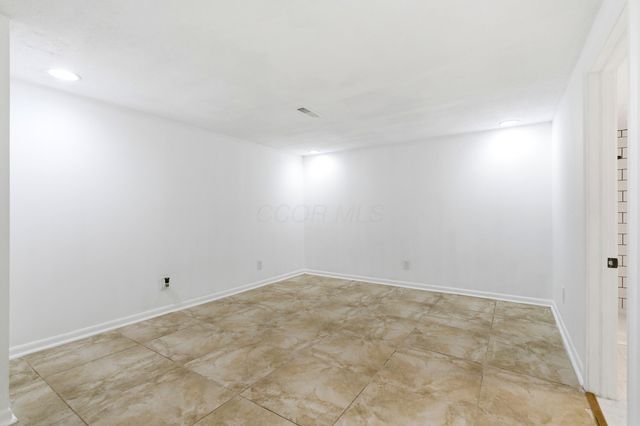 3725 S Ohio Avenue, Columbus, OH 43207