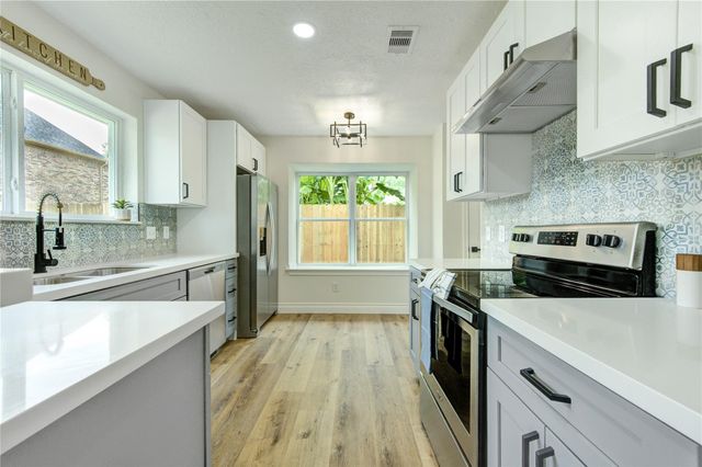 13711 Charidges Court, Houston, TX 77034