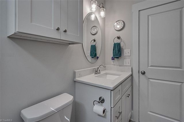 3526 Tot Hill Farm Road, Asheboro, NC 27205