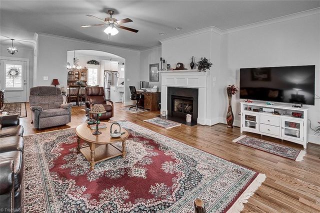 3526 Tot Hill Farm Road, Asheboro, NC 27205