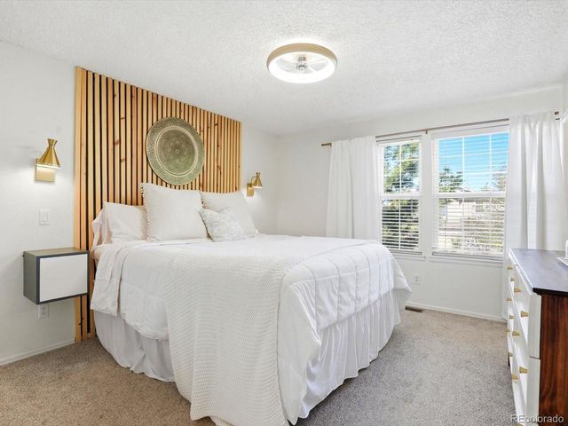 5452 S Valdai Way, Aurora, CO 80015