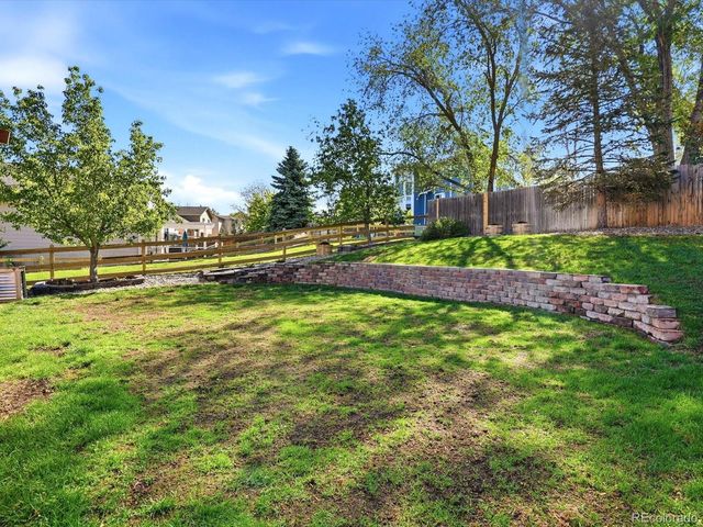 5452 S Valdai Way, Aurora, CO 80015