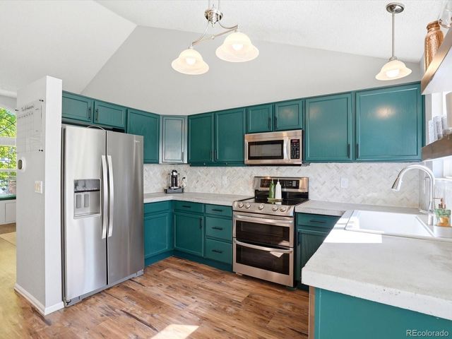 5452 S Valdai Way, Aurora, CO 80015