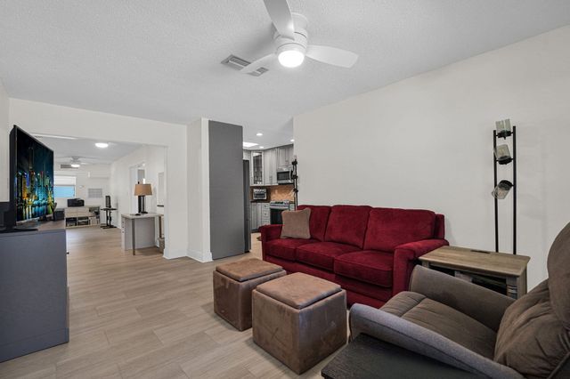 1050 NW 73rd Terrace, Margate, FL 33063