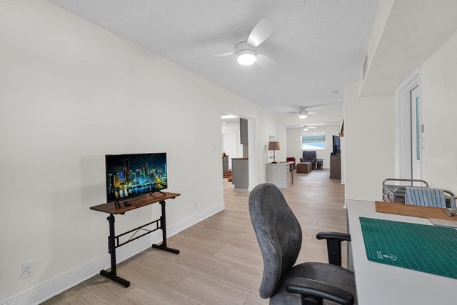 1050 NW 73rd Terrace, Margate, FL 33063