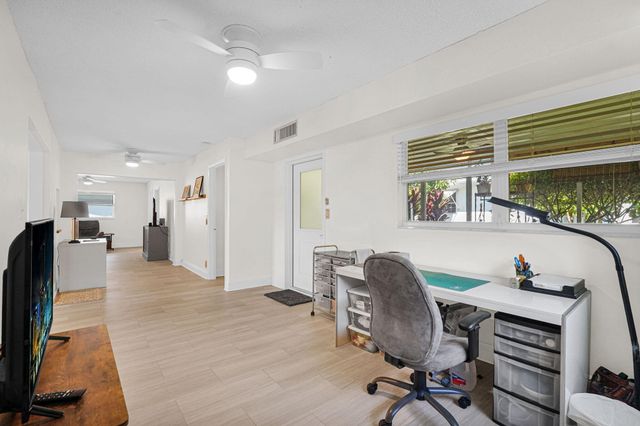 1050 NW 73rd Terrace, Margate, FL 33063