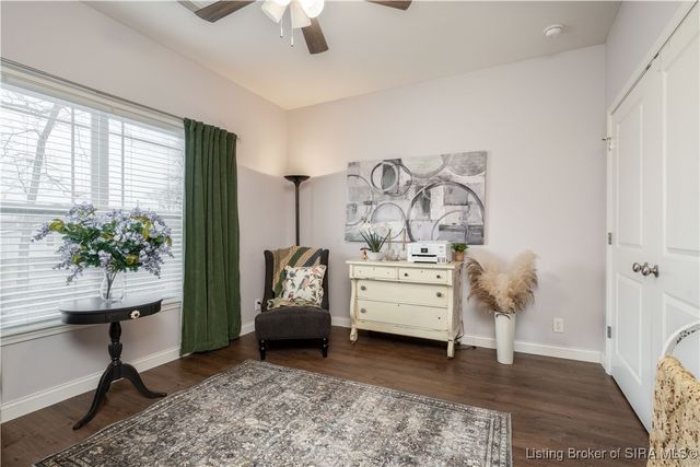 905 Service Drive, Sellersburg, IN 47172