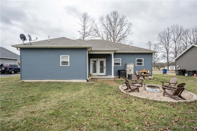 905 Service Drive, Sellersburg, IN 47172