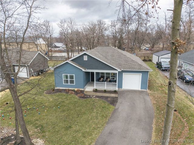 905 Service Drive, Sellersburg, IN 47172