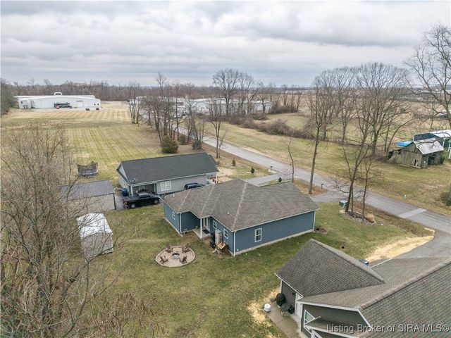 905 Service Drive, Sellersburg, IN 47172