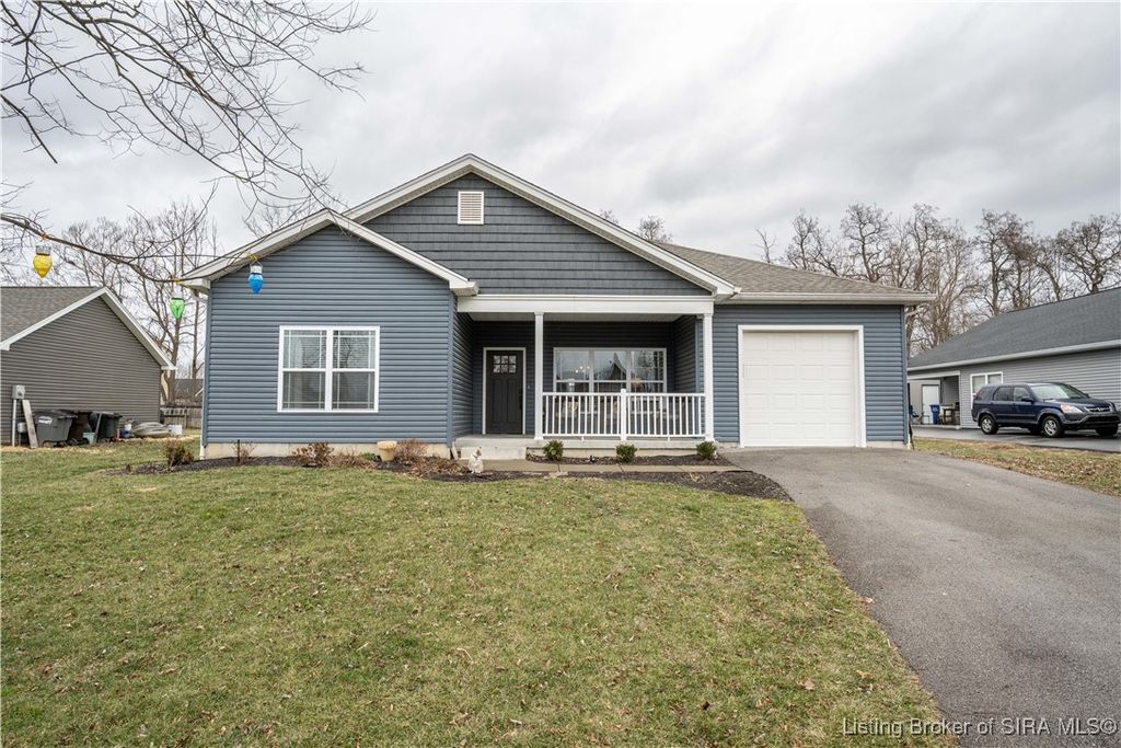 905 Service Drive, Sellersburg, IN 47172