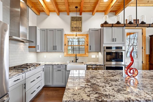 501 Wolf Pen Cliffs Road 1003, Old Fort, NC 28762
