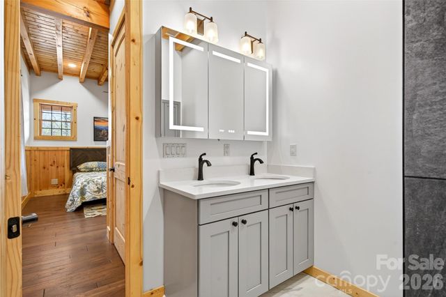 501 Wolf Pen Cliffs Road 1003, Old Fort, NC 28762