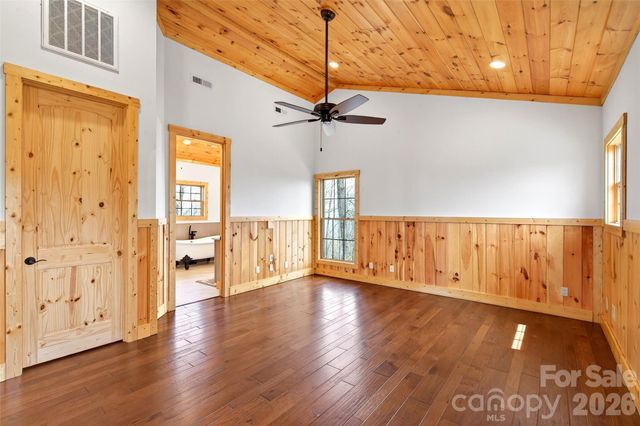 501 Wolf Pen Cliffs Road 1003, Old Fort, NC 28762