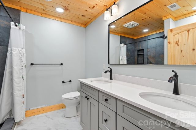 501 Wolf Pen Cliffs Road 1003, Old Fort, NC 28762