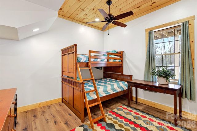 501 Wolf Pen Cliffs Road 1003, Old Fort, NC 28762