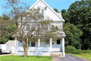 122 Derby Avenue 3, Seymour, CT 06483