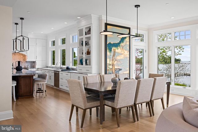 411 FERRY POINT RD, Annapolis, MD 21403