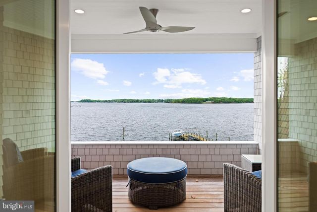 411 FERRY POINT RD, Annapolis, MD 21403