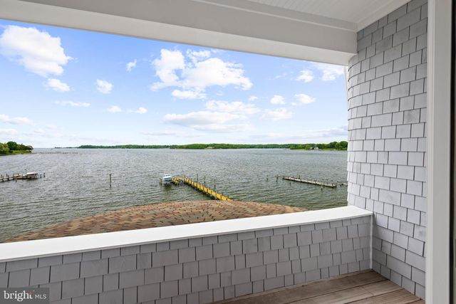 411 FERRY POINT RD, Annapolis, MD 21403
