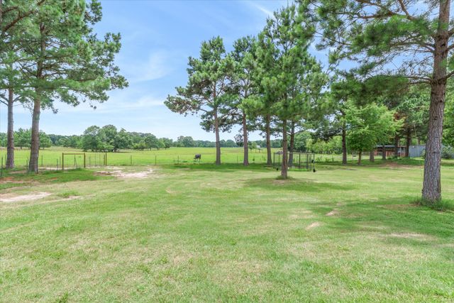 132 Private Road 7105, Edgewood, TX 75117