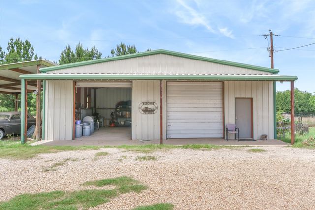 132 Private Road 7105, Edgewood, TX 75117