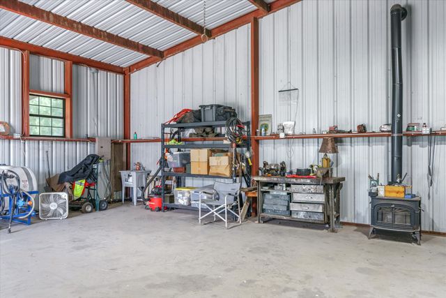 132 Private Road 7105, Edgewood, TX 75117