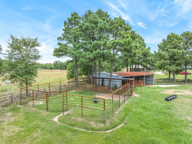 132 Private Road 7105, Edgewood, TX 75117