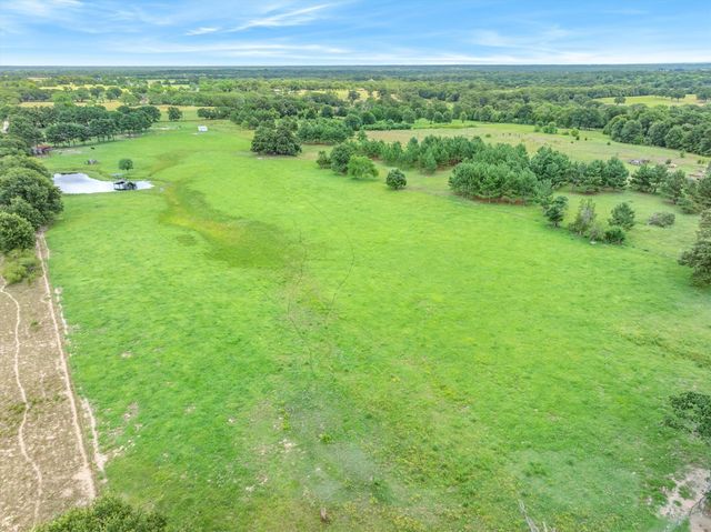 132 Private Road 7105, Edgewood, TX 75117