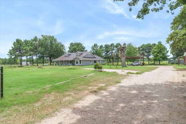 132 Private Road 7105, Edgewood, TX 75117
