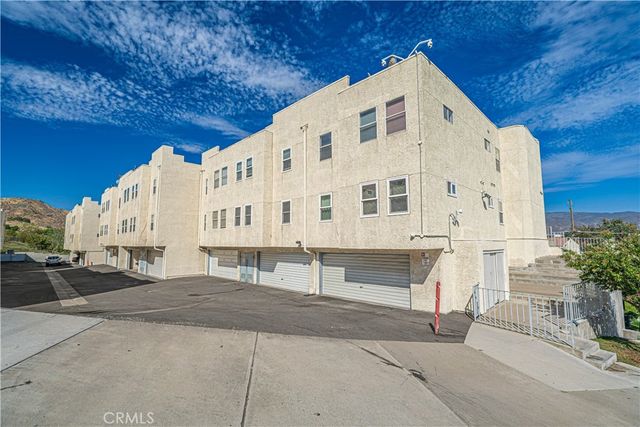 18209 Sierra Highway 56, Canyon Country, CA 91351