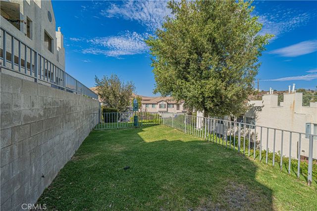 18209 Sierra Highway 56, Canyon Country, CA 91351